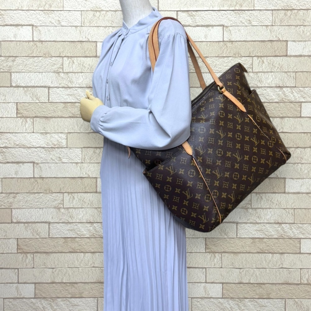 Louis Vuitton Totally GM Monogram Tote Bag, Canvas M56690 Brown, Men's and Wo... - Picture 2 of 14